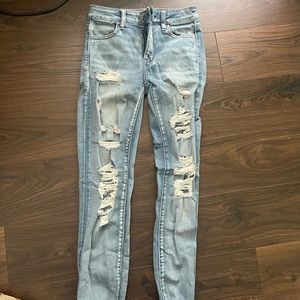 american eagle ripped jeans